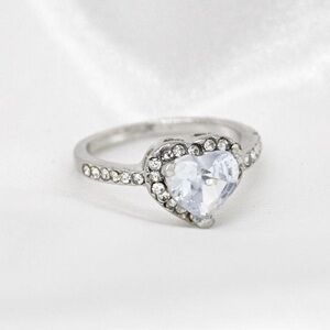 Diamond Heart Ring